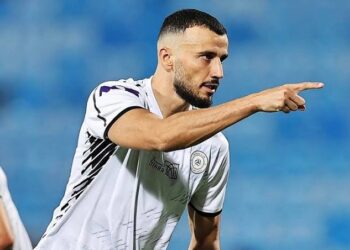 لوسيل يفتح مفاوضات مع رومان سايس