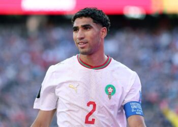 حكيمي بعد التأهل: مباراة مجنونة وفخورون ببلوغ الدور المقبل