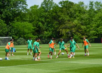 المنتخب الوطني يواصل تحضيراته بالولايات المتحدة الأمريكية