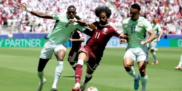 قطر تنتزع تعادلاً قاتلاً أمام سويسرا في مستهل مشوارها بمونديال 2026