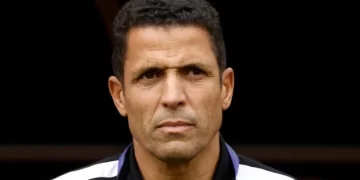 الأهلي المصري يعلن تعاقده مع المدرب المغربي الحسين عموتة لمدة موسمين