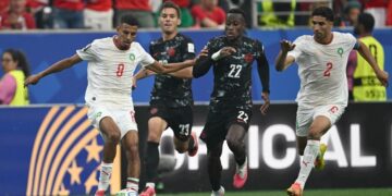 أوناحي.. من موهبة أبهرت إنريكي إلى قائد حلم المغرب في المونديال
