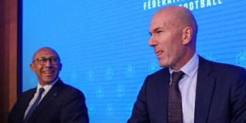 زيدان يبدأ حقبة جديدة على رأس منتخب فرنسا حتى مونديال 2030