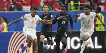 المغرب يهزم كندا بثلاثية ويبلغ ربع نهائي كأس العالم 2026
