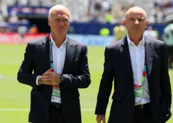مساعد ديشان: “المغرب منتخب مختلف.. خرجنا أقوى بعد مباراة باراغواي”