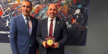 نائب مدير الـ FBI يزور مركز التعاون الأمني لـ”مونديال 2026″ ويشيد بالشراكة الاستراتيجية والموثوقة مع المغرب