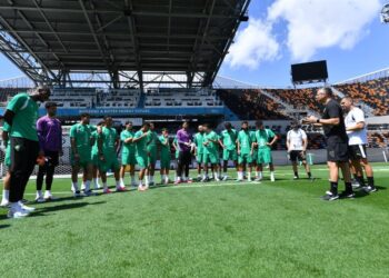 المنتخب المغربي يدشن تحضيراته في هيوستن استعدادًا لمواجهة كندا في ثمن نهائي المونديال