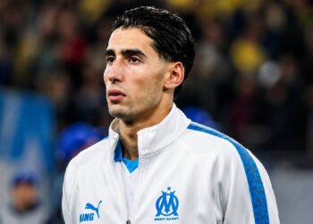 أولمبيك مارسيليا يتفق مع ريال سوسيداد على إعارة نايف أكرد