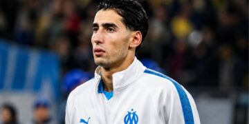 أولمبيك مارسيليا يتفق مع ريال سوسيداد على إعارة نايف أكرد