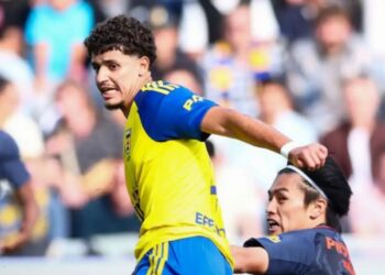 إسماعيل باعوف أمام خيار الرحيل عن كامبور قبل إغلاق الميركاتو