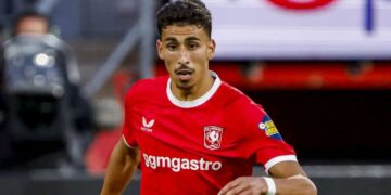 يونس طه يواصل التألق مع تفينتي.. هل يطرق باب المنتخب؟