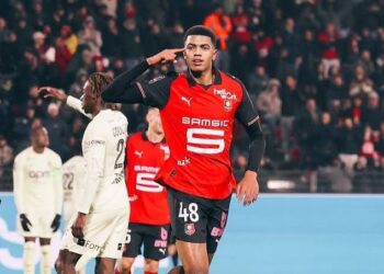 آيت بودلال يواصل جذب اهتمام أندية الدوري الإنجليزي