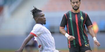 الجيش الملكي يتعادل سلبيا ونهضة بركان يعود بفوز ثمين من ليبيريا قاريا