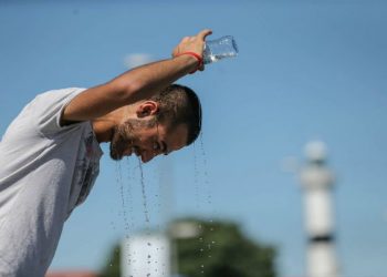 الأرصاد تحدر من موجة حر