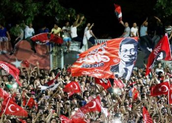 هل كان أردوغان سببا في أزمة الليرة؟