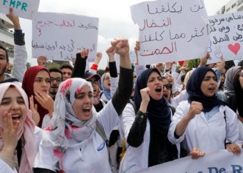 مباريات الإقامة و الداخلية تثير الصراع في صفوف طلبة الطب