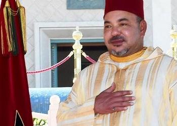 أمير المؤمنين يعطي تعليماته للوفد الرسمي لتقديم المساعدة للحجاج المغاربة