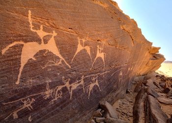 تقييد مواقع النقوش الصخرية بأوسرد ضمن لائحة الآثار الوطنية