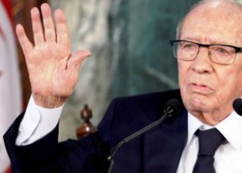 التحقيق في هوية 100 صفحة فيسبوكية أشاعت وفاة السبسي
