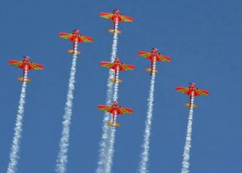القوات الجوية تنظم استعراضا باهرا بمناسبة عيد العرش بالمضيق