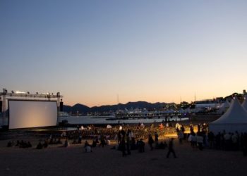 نجمات السينما المغربية بمهرجان شاطيء الهرهورة
