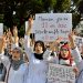 الحكومة تبرمج حصصا إضافية لتفادي سنة بيضاء لطلبة الطب