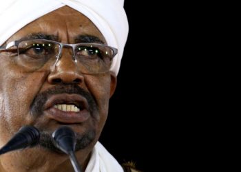 عمر البشير يمثل أمام المحكمة بتهمة الفساد