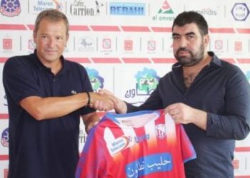 المغرب التطواني يتعاقد مع المدرب الإسباني أنخيل إدواردو بياديرو أودريوزولا لموسم واحد