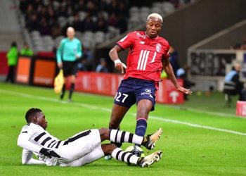 المدافع المغربي منديل إلى ديجون معارا من شالكه
