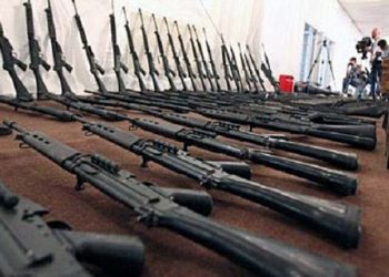 تفكيك شبكة من 18 عنصرا تهرب وتتاجر في الأسلحة باسبانيا