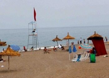 العطلة الصيفية وعيد الأضحى والدخول المدرسي .. نفقات تثقل كاهل الأسر