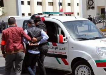 مختل عقلي يعرض سائحا أجنبيا لاعتداء جسدي بأكادي
