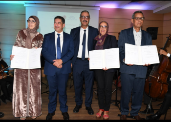 امزازي يحتفل بانطلاق أقسام التربية غير النظامية