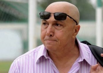 عاجل … فتحي جمال يستقيل من الرجاء البيضاوي
