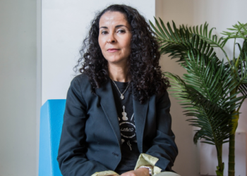 ليلى العلمي ضمن القائمة النهائية للجائزة الوطنية الأمريكية للكتاب