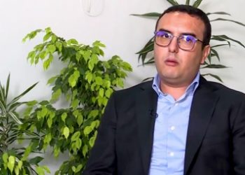 “البيجيدي” يختار محام وزيرا للشغل