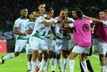 الرجاء البيضاوي يعود بتعادل ثمين من أمام مضيفه شبيبة القبائل الجزائري (0/0)