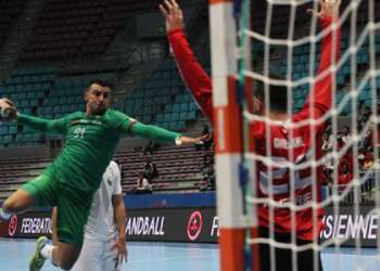 تعثر المنتخب الوطني المغربي أمام نظيره الجزائري