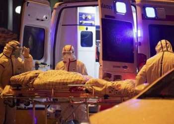 كورونا يقتل 132 شخصا ويصيب 5974 في الصين