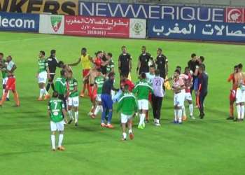 الرجاء يندد بما تعرض له بنحليب والظلم التحكيمي ضد بركان