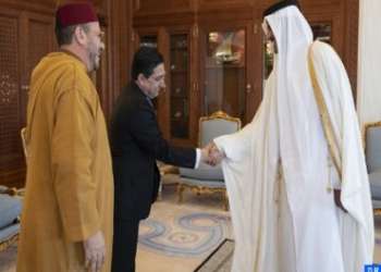 أمير دولة قطر يستقبل مستشار صاحب الجلالة فؤاد عالي الهمة
