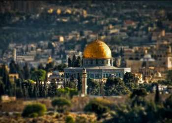 الرئيس الفلسطيني يعلن قطع العلاقات مع اسرائيل وأمريكا