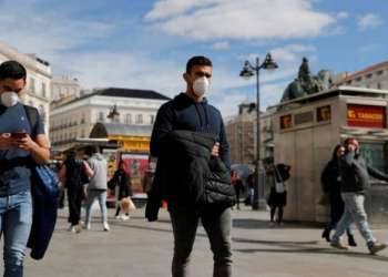 أكثر من ألف إصابة بكورونا في إسبانيا