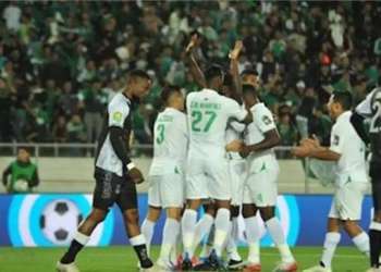 الرجاء يواجه الزمالك بدون جمهور وبحكم سعودي