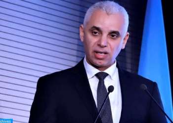 “إرتباك” العملية التواصلية لوزارة الصحة “يقلق” المغاربة