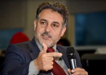 هذا مستوى مستشار وزير الثقافة من فهم اللغة الفرنسية