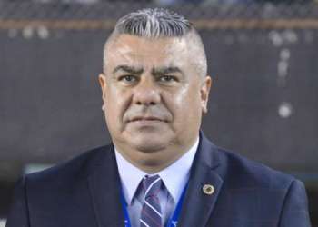 الاتحاد الأرجنتيني يعلق الهبوط لعامين