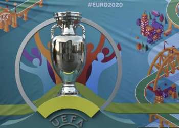 كأس أوروبا تُبقي على اسمها “يورو 2020” رغم إرجائها حتى 2021