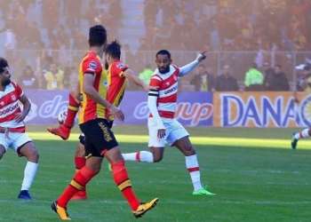 الاتحاد التونسي يبحث صناعة أقنعة واقية للاعبين تمهيداً لاستئناف الدوري