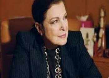 وفاة ليلى منشاري المصممة “الساحرة” لواجهات متاجر دار “إيرميس”